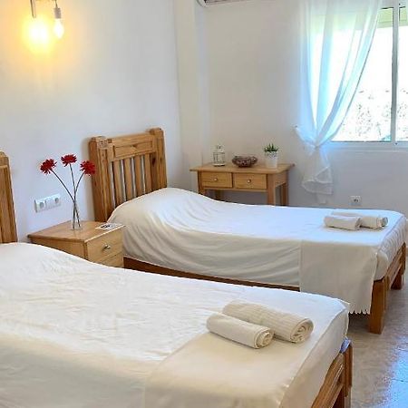 Hostal Sango Sierra De Las Nieves Alozaina Ngoại thất bức ảnh