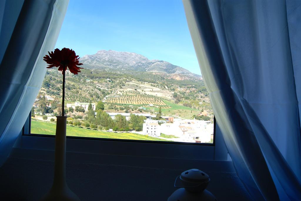 Hostal Sango Sierra De Las Nieves Alozaina Ngoại thất bức ảnh